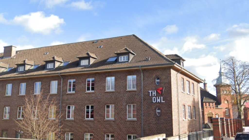 Technische Hochschule OWL (TH OWL) in Detmold im Kreis Lippe (Foto von der Bielefelder Straße, Detmold)